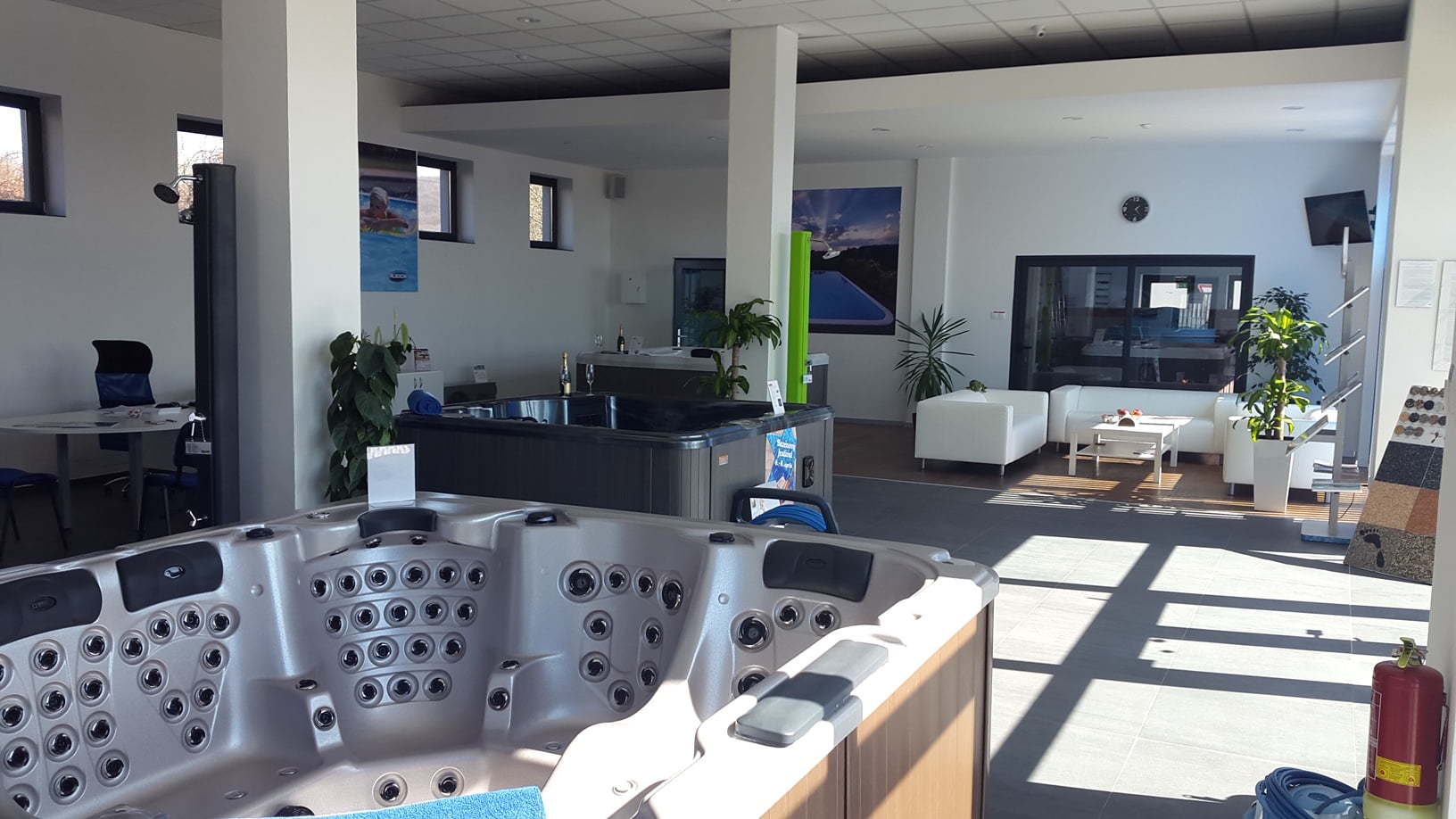 Baz&eacute;ny Ko&scaron;ice - Baz&eacute;nov&eacute; centrum Pooltime